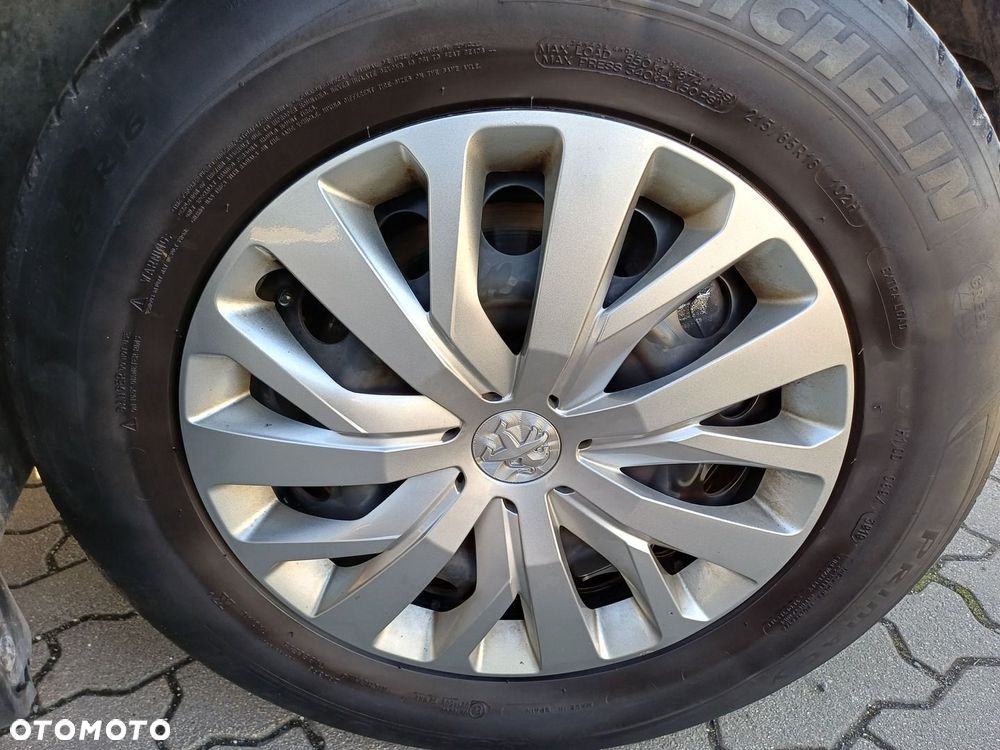 Peugeot Rifter 1.2 PureTech Active Pack S&S - 11