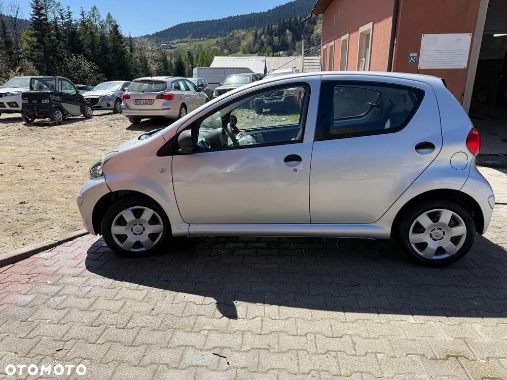 Toyota Aygo City - 7