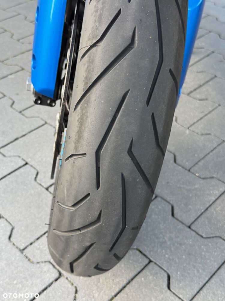 Suzuki GSX-R - 21