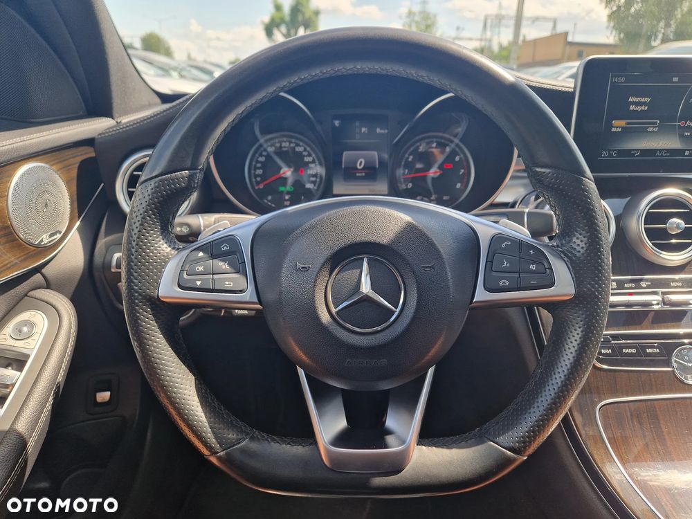Mercedes-Benz Klasa C 300 T 9G-TRONIC AMG Line - 15