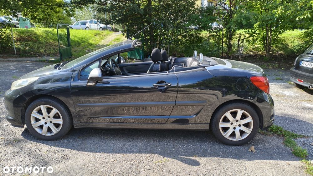 Peugeot 207 CC - 8