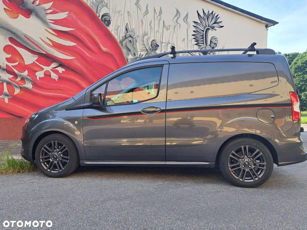 Ford Courier - 5
