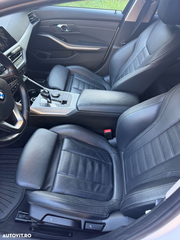 BMW 3 Series 2019 — imagine 8