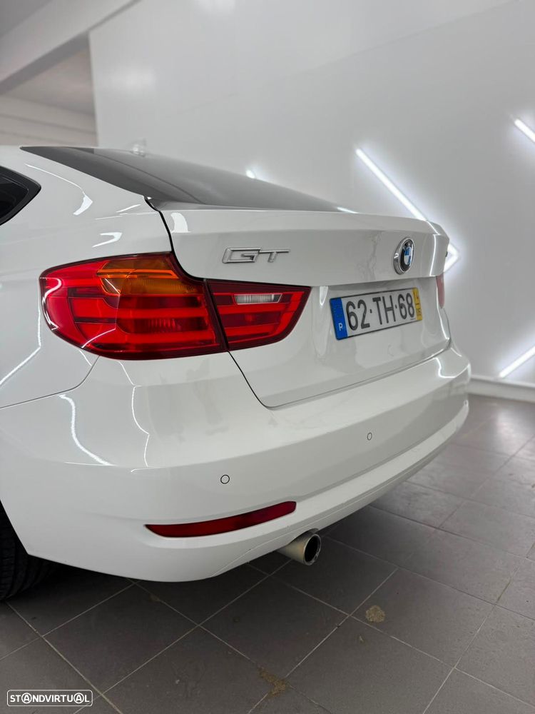 BMW 318 Gran Turismo d Line Modern - 12
