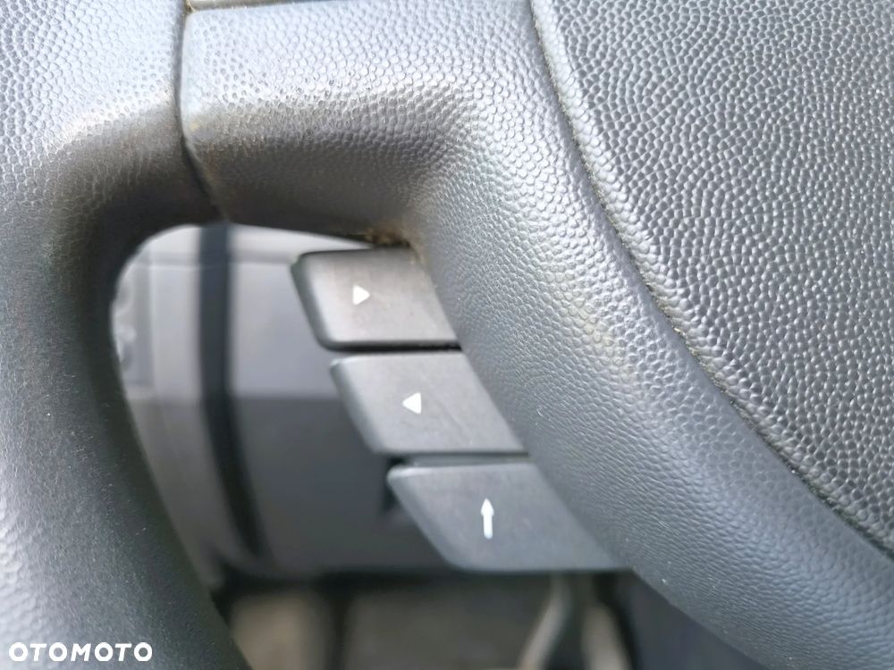 Opel Meriva - 22