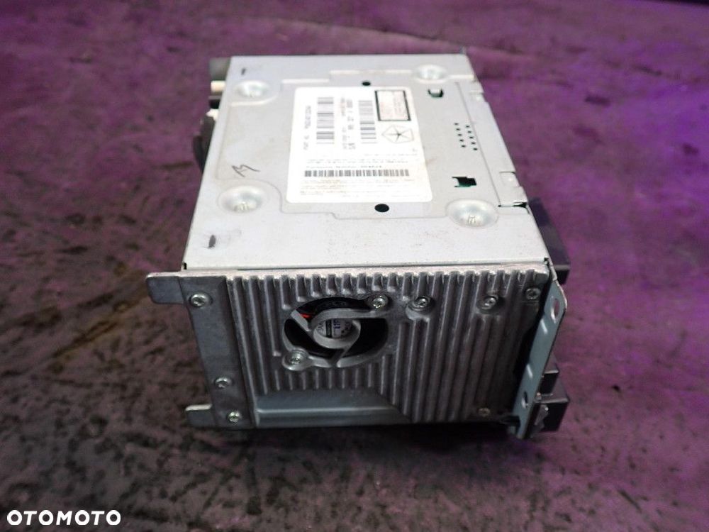 FIAT FREEMONT RADIO CD PANASONIC P68240132AA - 3