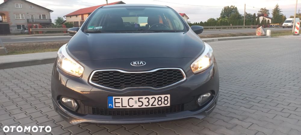 Kia Ceed 1.6 GDI S - 13