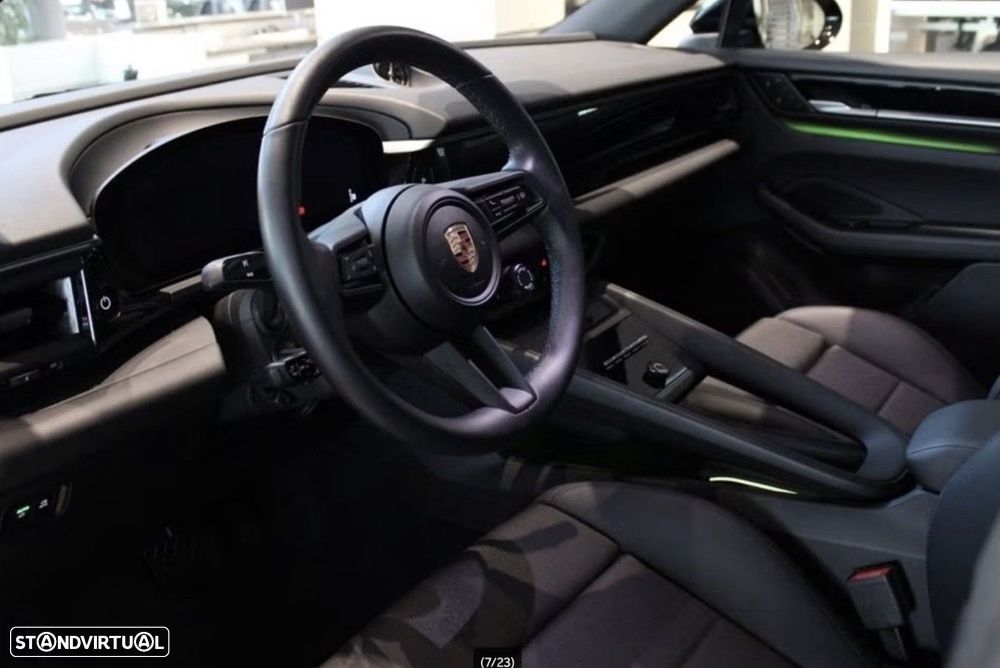 Porsche Macan Electric - 6