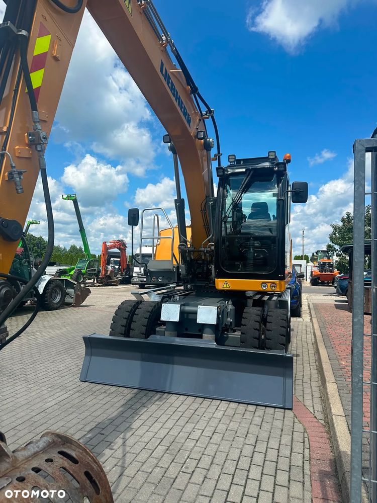 Liebherr 914 - 4