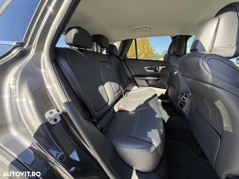 Mercedes-Benz GLC 300 e 4MATIC - 20