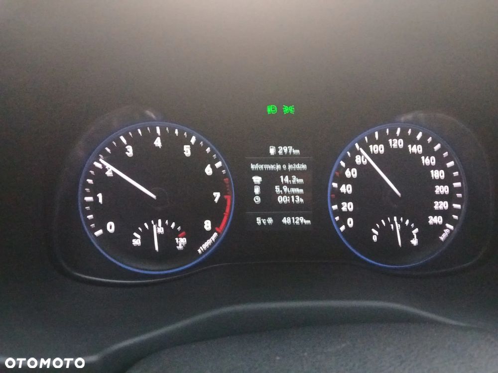 Hyundai Kona - 11