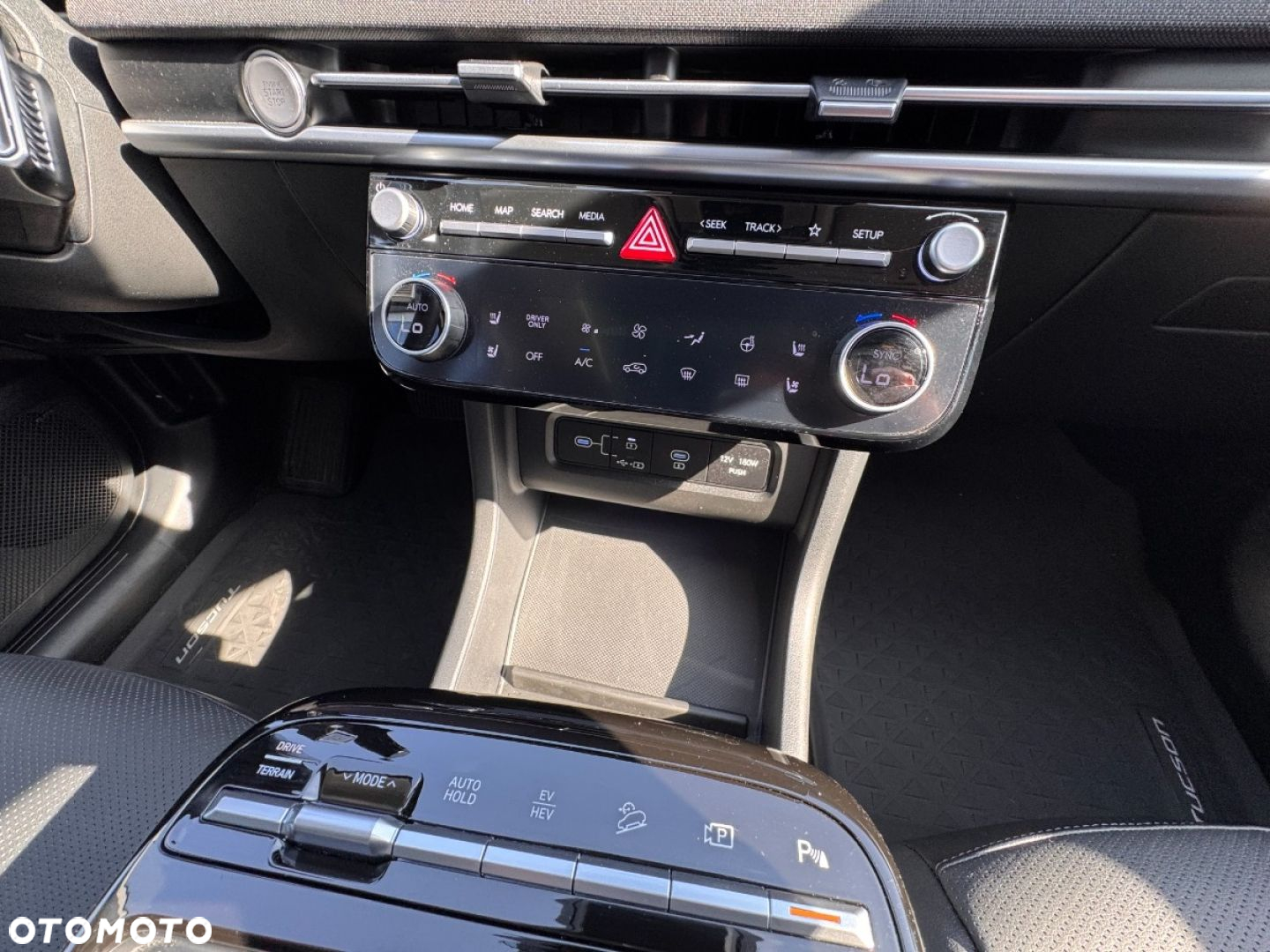 Hyundai Tucson - 26