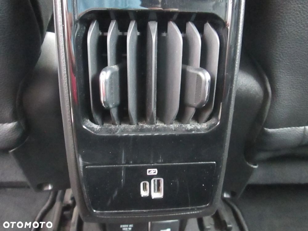 Jeep Compass - 30