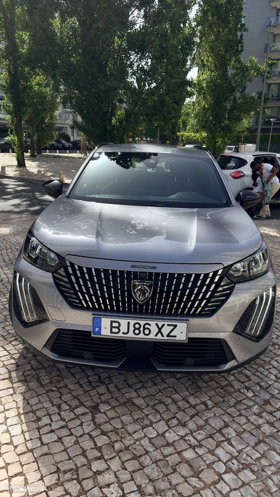 Peugeot 2008 1.2 PureTech Allure EAT8 - 13