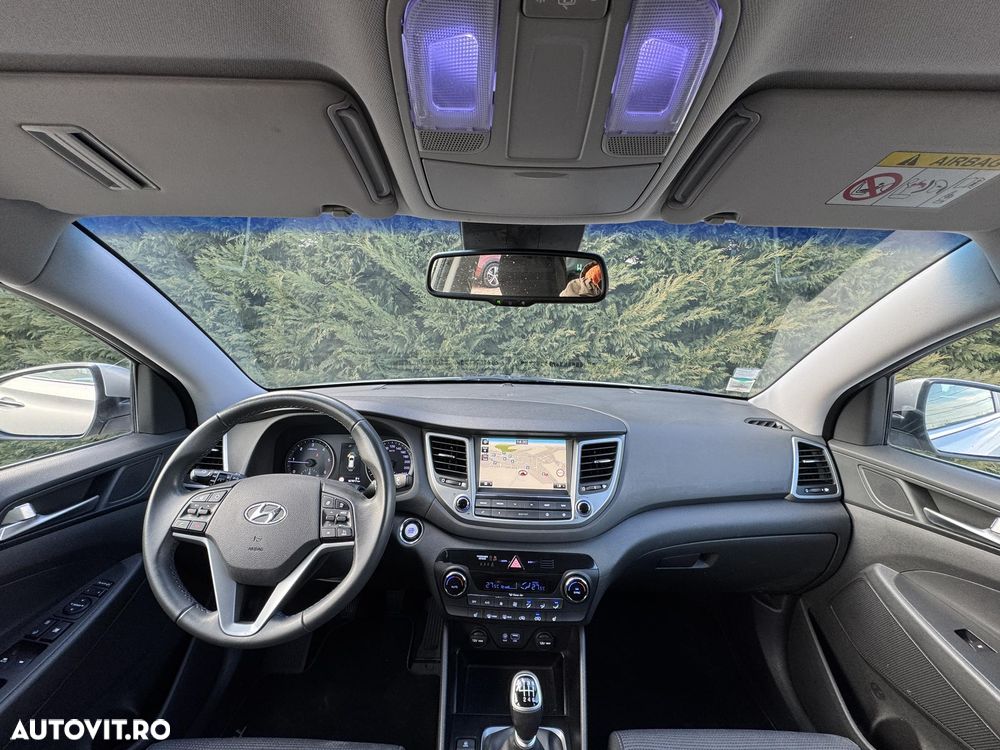 Hyundai Tucson blue 1.7 CRDi 2WD Style - 4