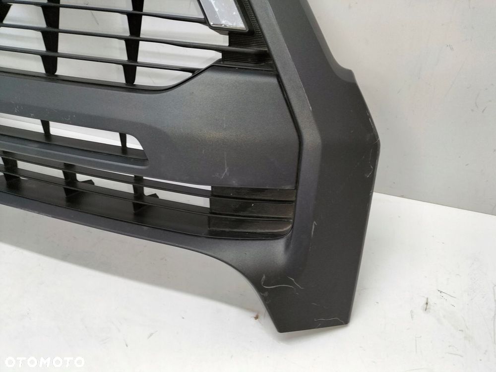 Atrapa kratka grill TOYOTA HILUX 8 VIII LIFT 20- INVINCIBLE - 8