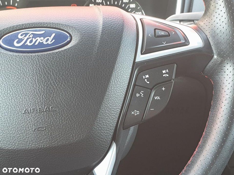 Ford Mondeo - 17