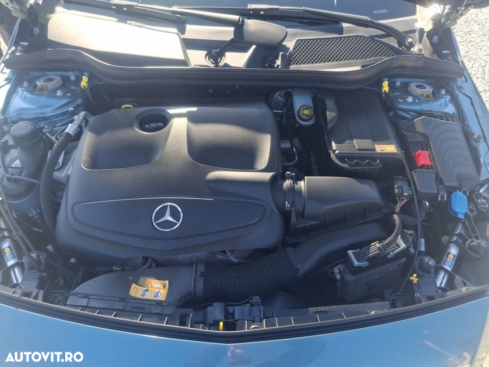 Mercedes-Benz A - 21