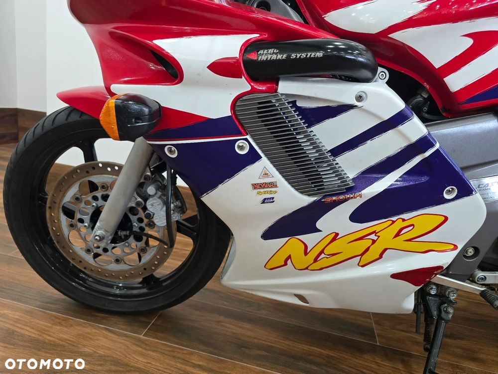 Honda NSR - 13