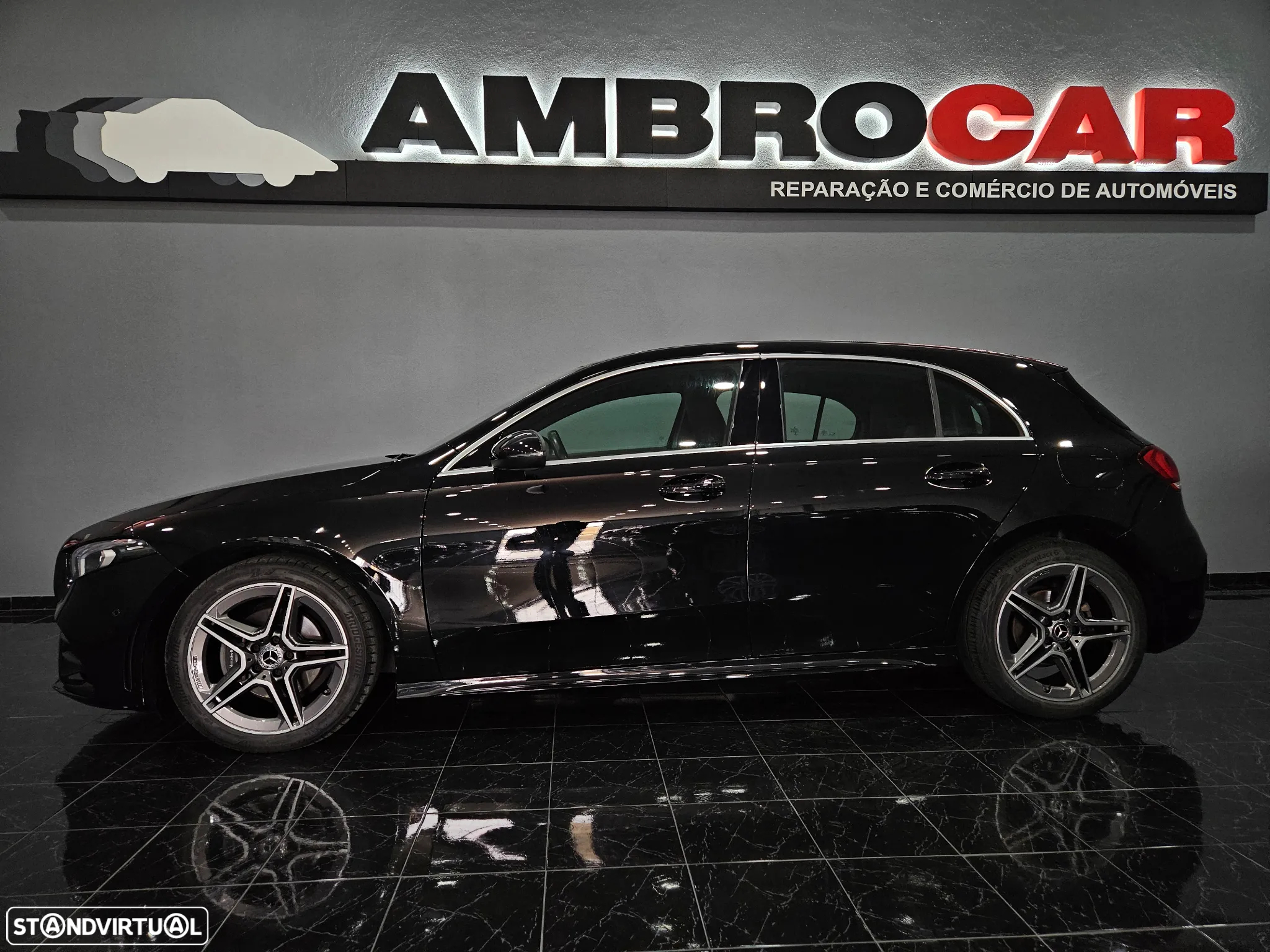 Mercedes-Benz A 160 AMG Line - 3