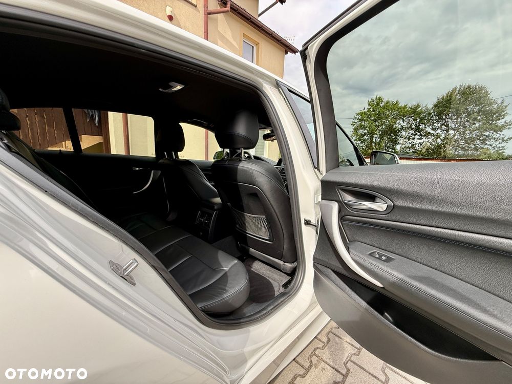 BMW Seria 1 118i M Sport - 25