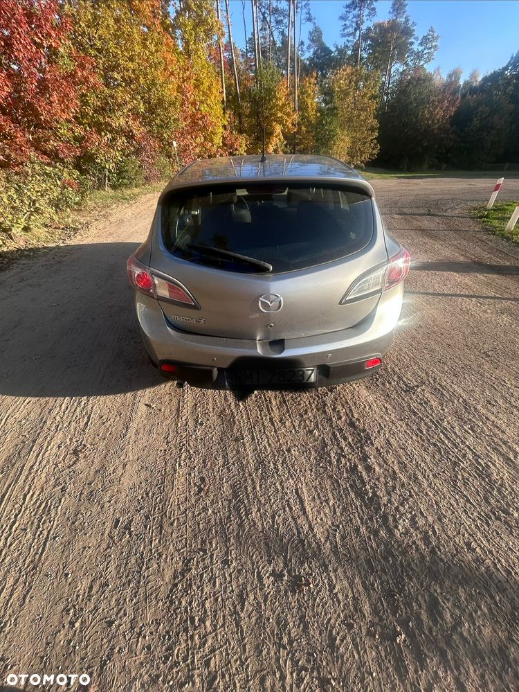 Mazda 3 2010 photo 3