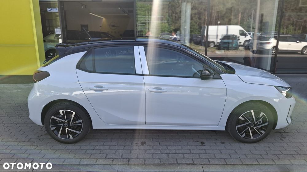Opel Corsa 1.2 T mHEV GS eDCT - 9