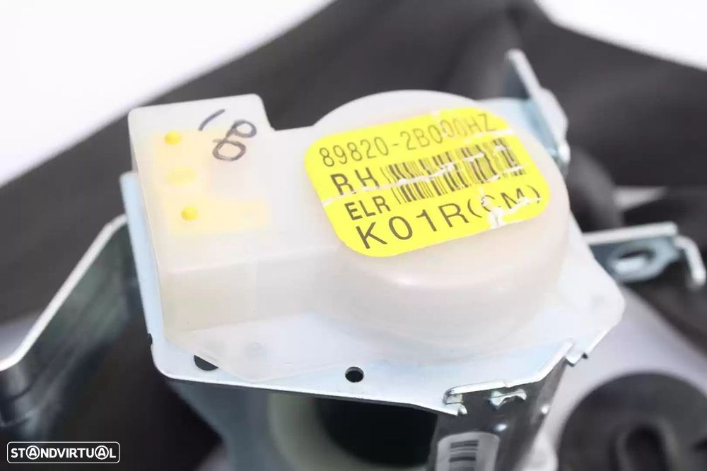 CINTO SEGURANÇA TRASEIRO DIREITO HYUNDAI SANTA FÉ II 2011 -898202B000 - 2