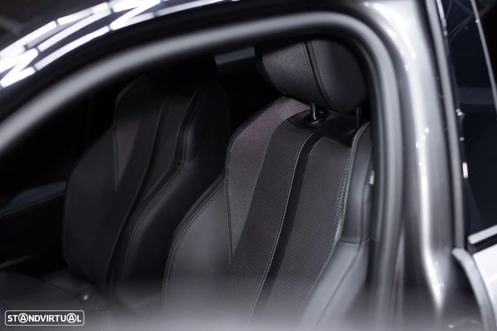 Peugeot 2008 1.5 BlueHDi GT Line EAT8 - 23