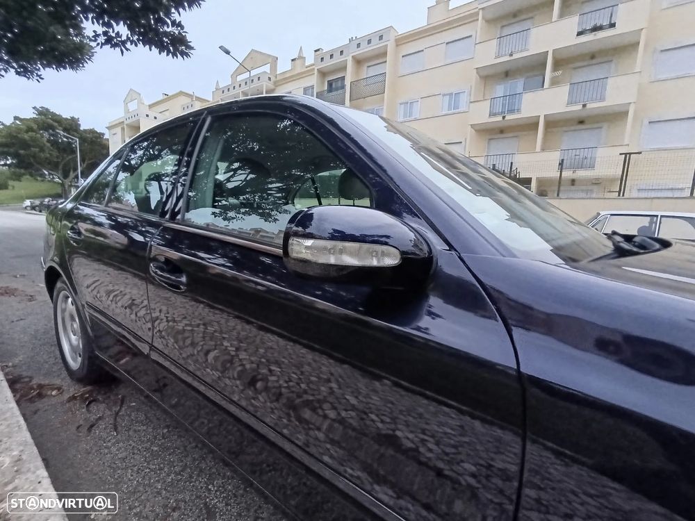 Mercedes-Benz E 220 CDi Elegance - 33