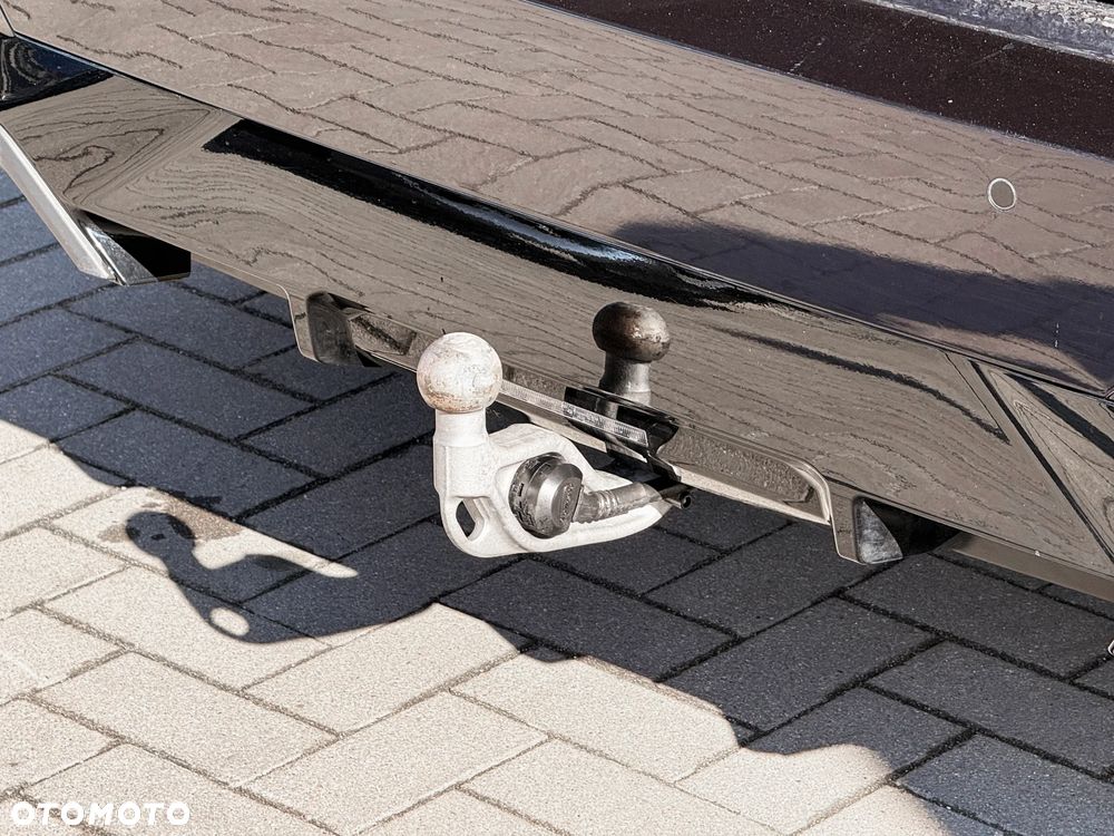 BMW Seria 5 520i - 16