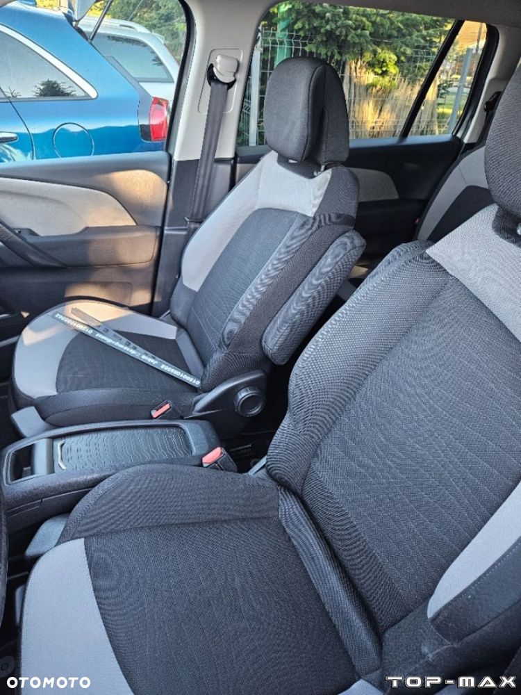 Citroën C4 Grand Picasso - 13