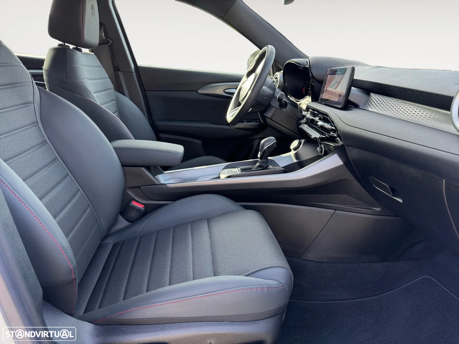 Alfa Romeo Tonale 1.5 Hybrid Sprint - 14
