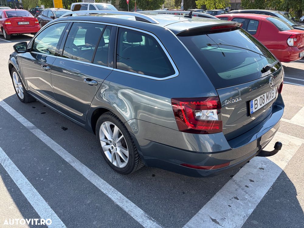 Skoda Octavia 2.0 TDI DSG Exclusive - 7