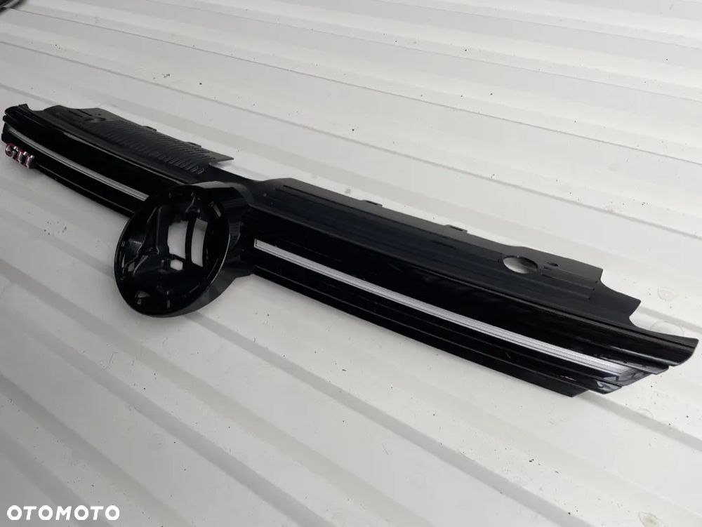 ATRAPA PRZÓD GRILL VOLKSWAGEN GOLF VIII GTI LED 5H0 5H0853651AC 5H0853653 - 4