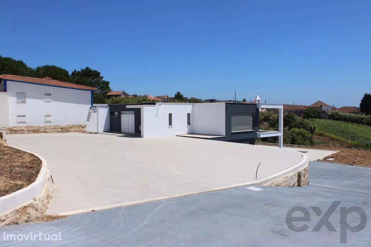 Casa Moderna com Piscina e Acessibilidade na Abelheira - Grande imagem: 2/60