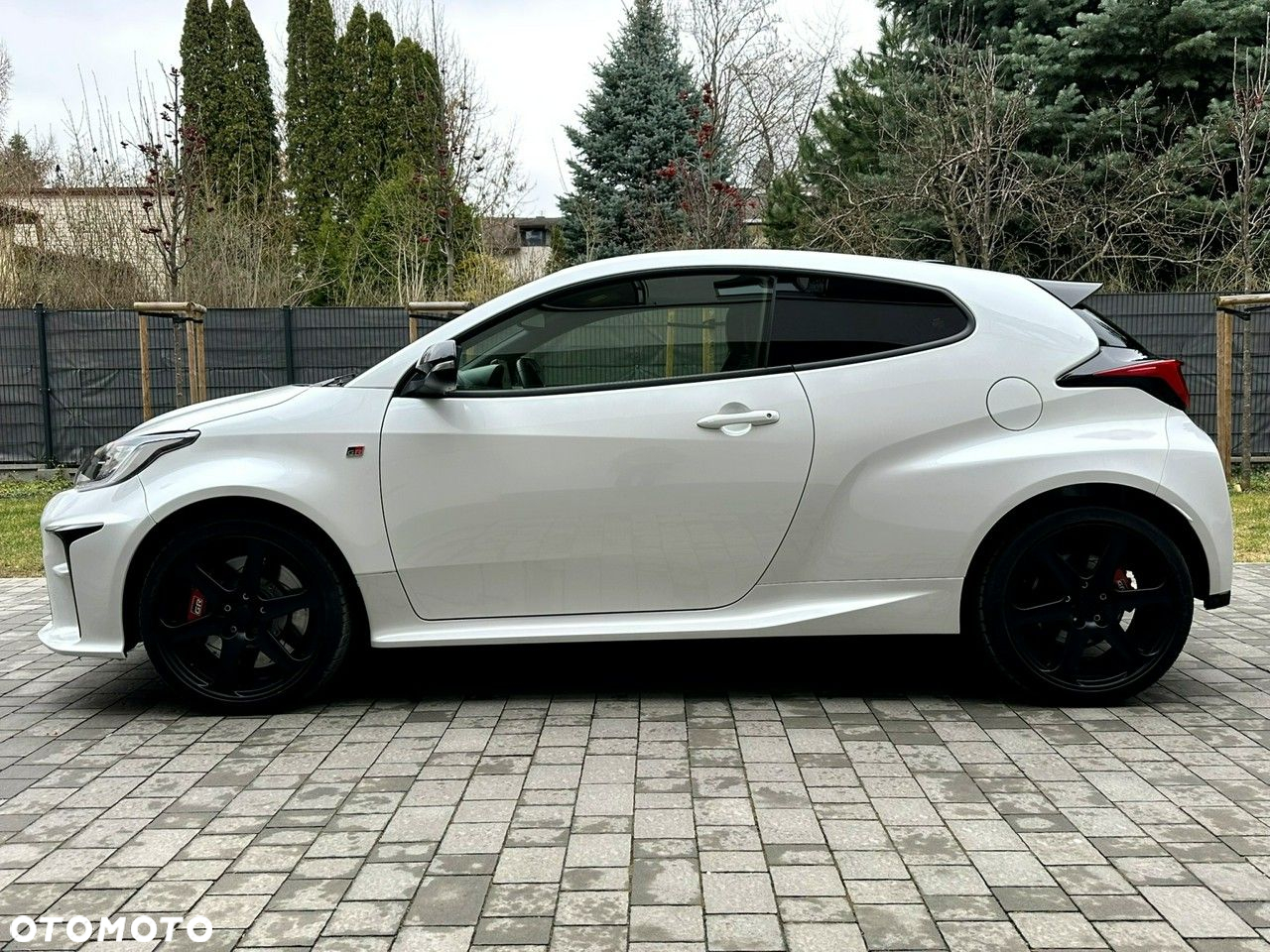 Toyota Yaris GR 1.6 Dynamic - 2