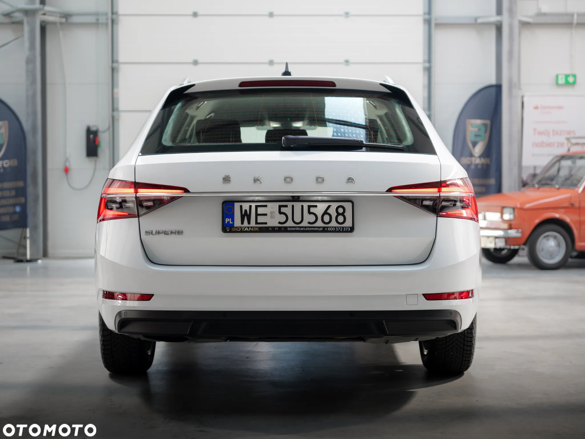 Skoda Superb 2.0 TDI SCR Ambition DSG - 9