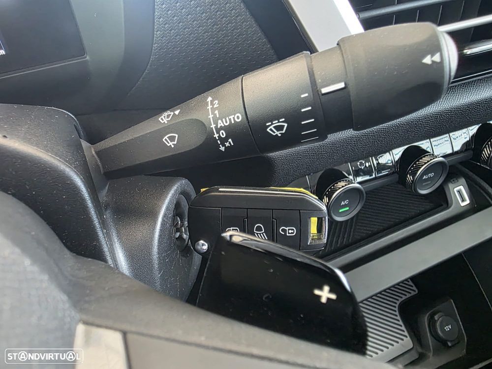 Citroën C4 1.2 Hybrid Plus e-DSC6 - 19