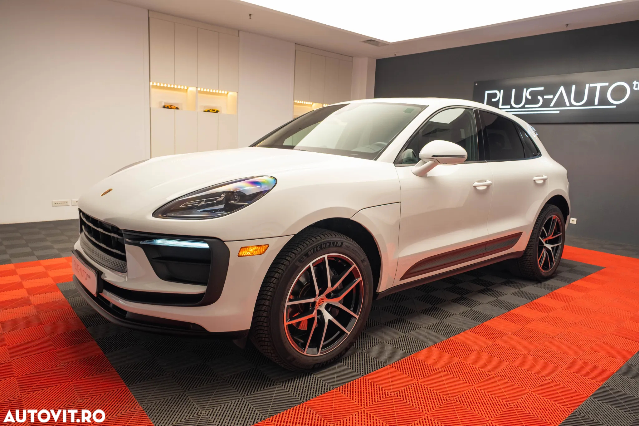 Porsche Macan - 4