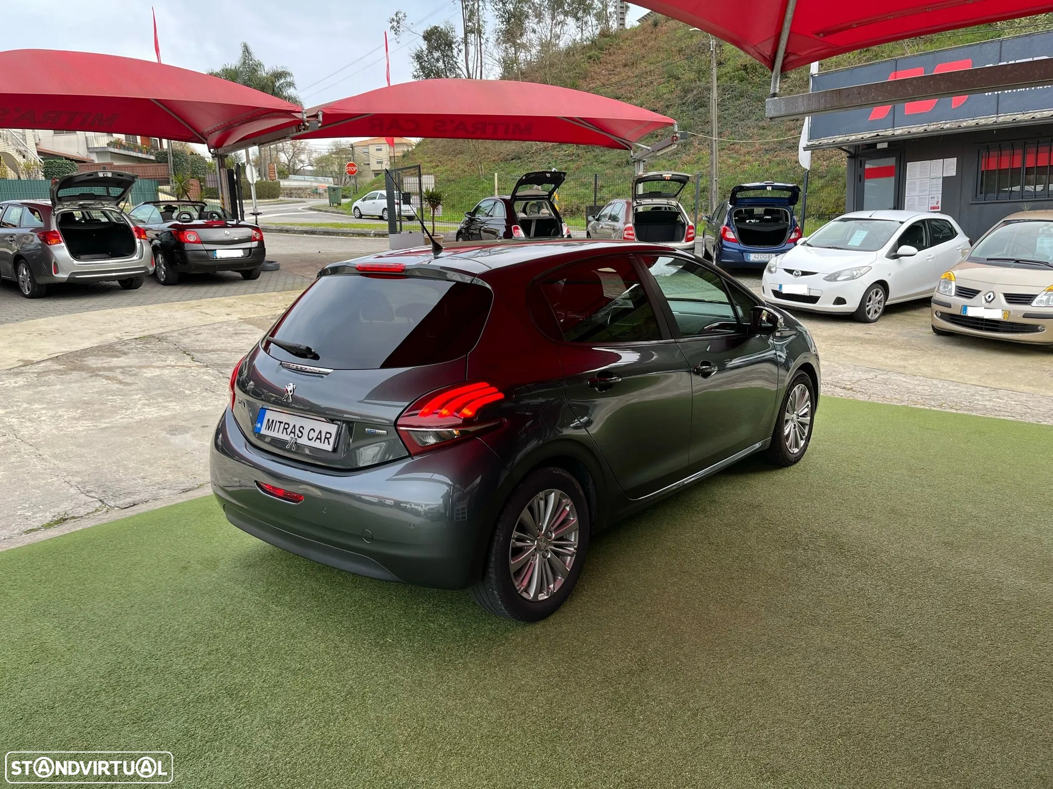 Peugeot 208 1.2 PureTech Style - 6