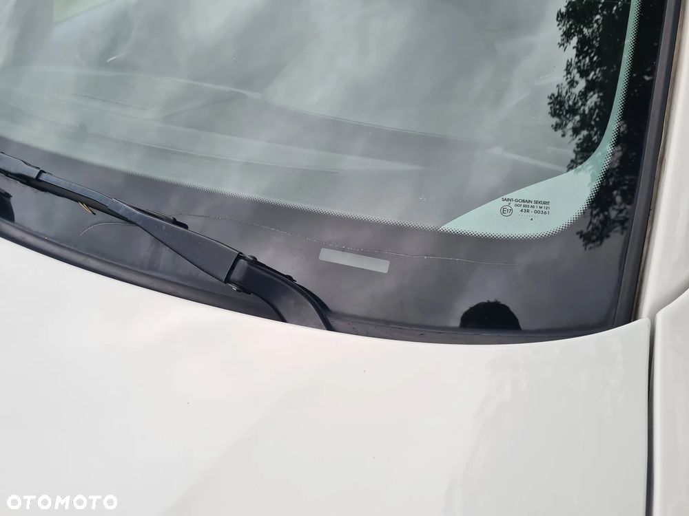 BMW Seria 1 120i - 37