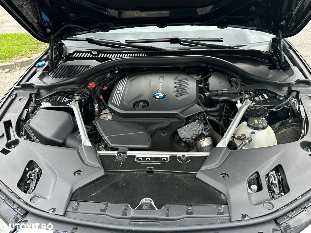 BMW Seria 5 520d AT - 16