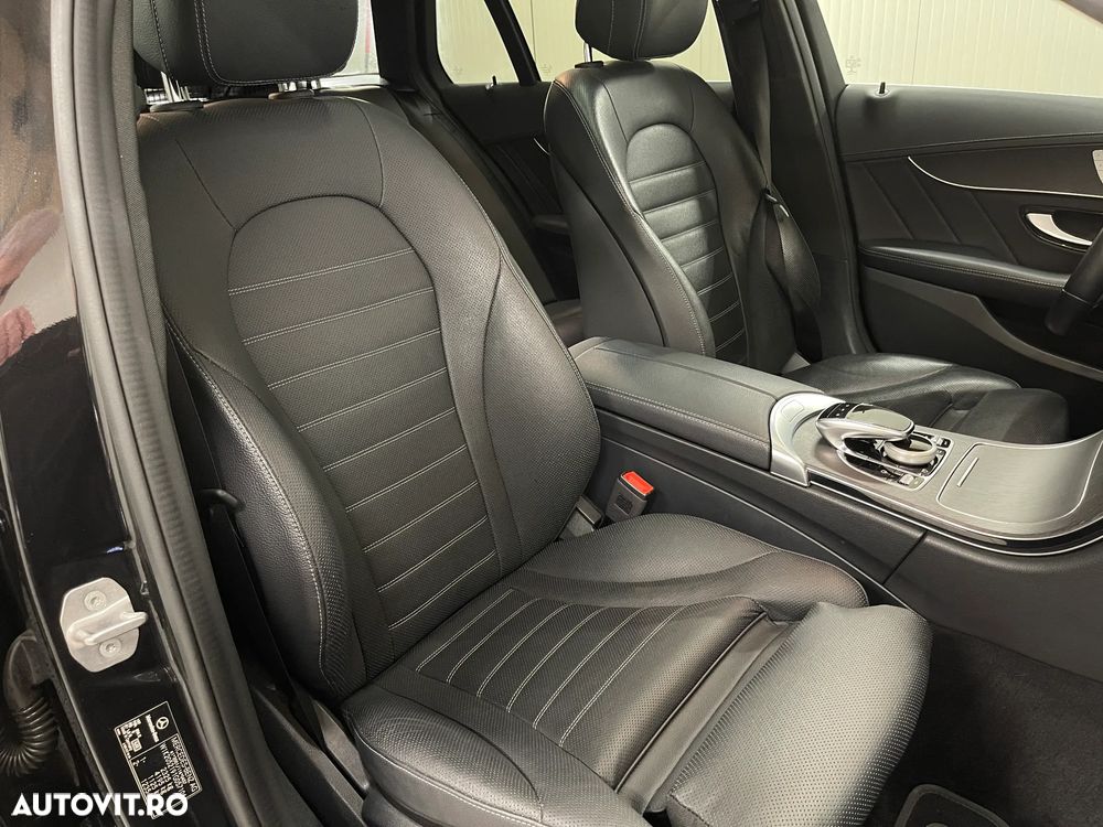 Mercedes-Benz C 300 d T 4Matic 9G-TRONIC AMG Line - 11
