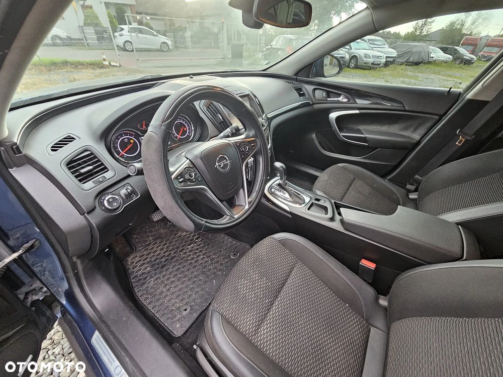 Opel Insignia - 8