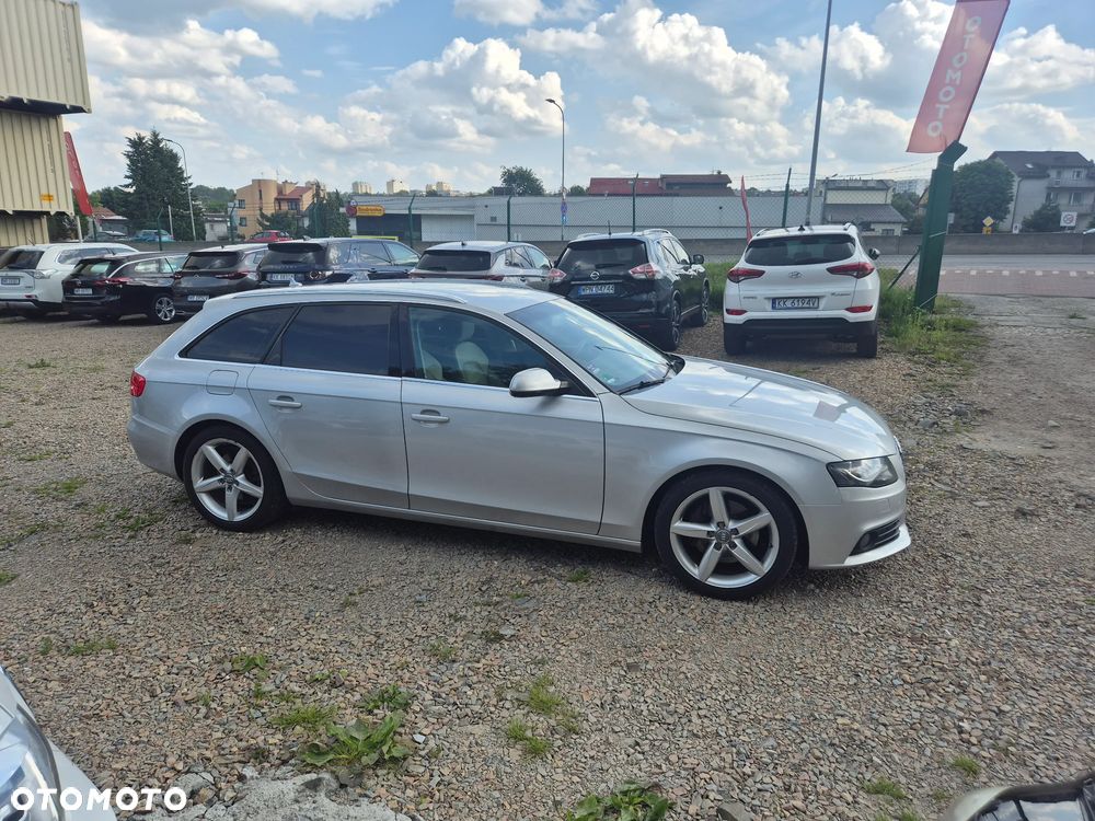 Audi A4 Avant 3.0 TDI DPF quattro S tronic S line Sportpaket - 4