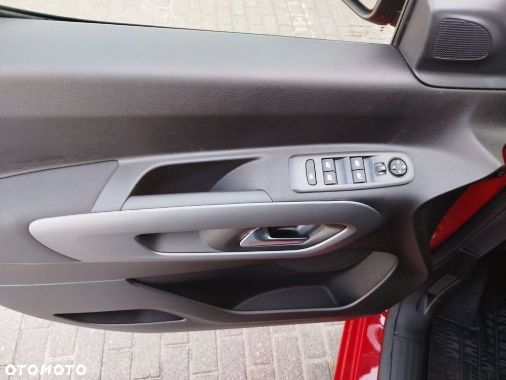 Fiat Qubo - 18