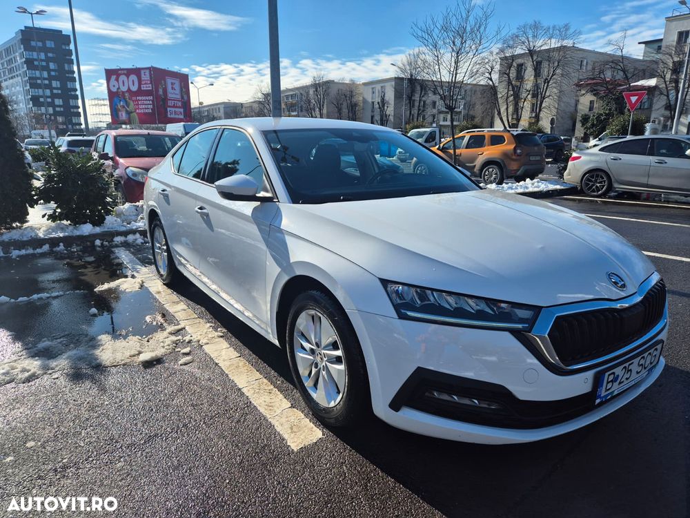Skoda Octavia 2.0 TDI DSG Ambition - 3