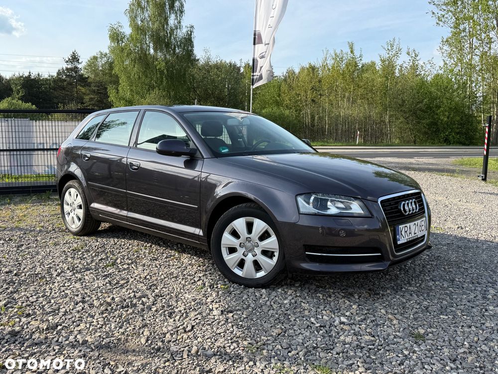 Audi A3 Sportback 1.4 TFSI Attraction - 3