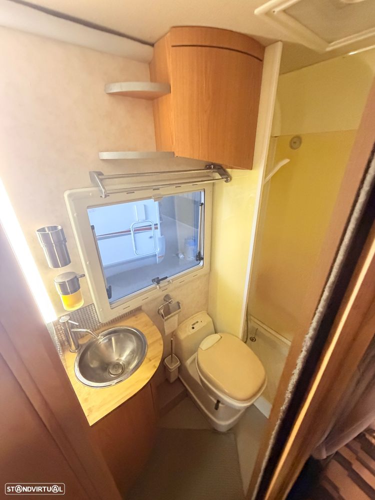 Bavaria I70 Autocaravana Fiat Ducato 2.8 JTD - I7TFD -  Oferta scooter eléctrica  Neovolt - 14